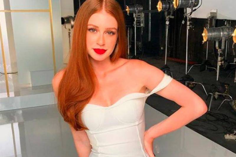 Marina Ruy Barbosa posa de biquíni em Noronha e exibe shape trincado: “Musa!”