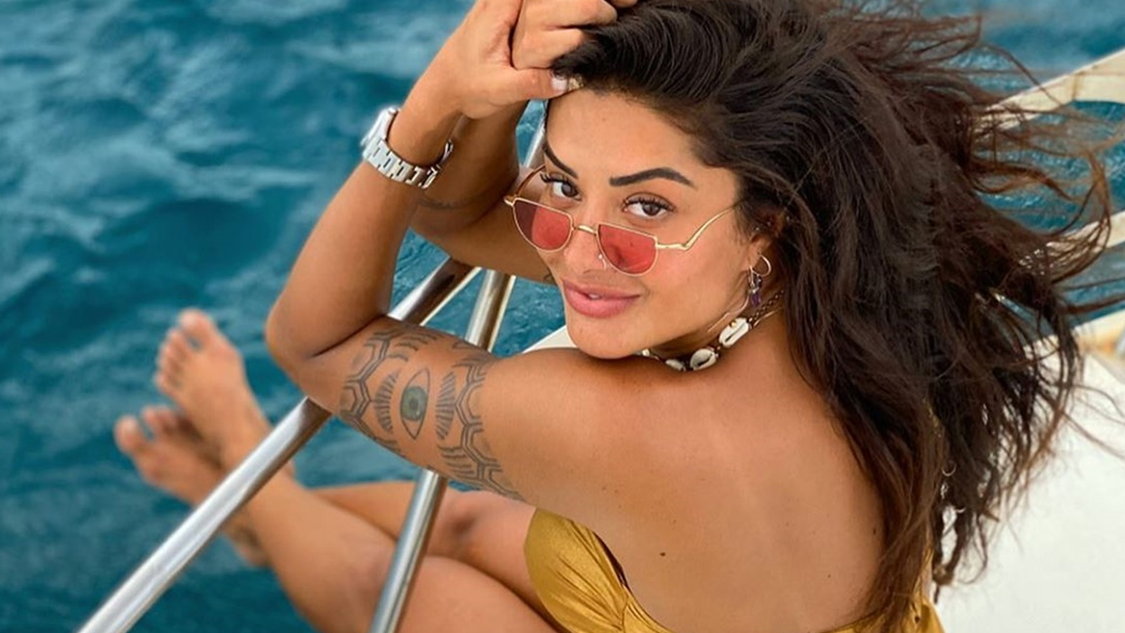 Aline Campos volta a exibir passeio de barco luxuoso com amigas: “Perfeição existe!”