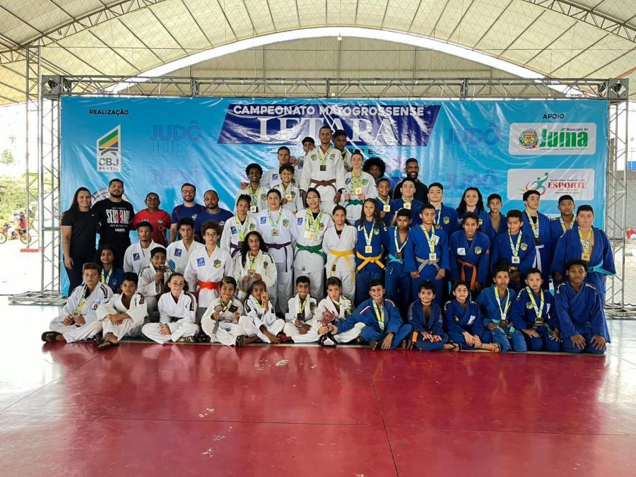 Judocas de Primavera do Leste conquistam terceira colocação na 1ª etapa estadual do campeonato de Judô em Juína-MT