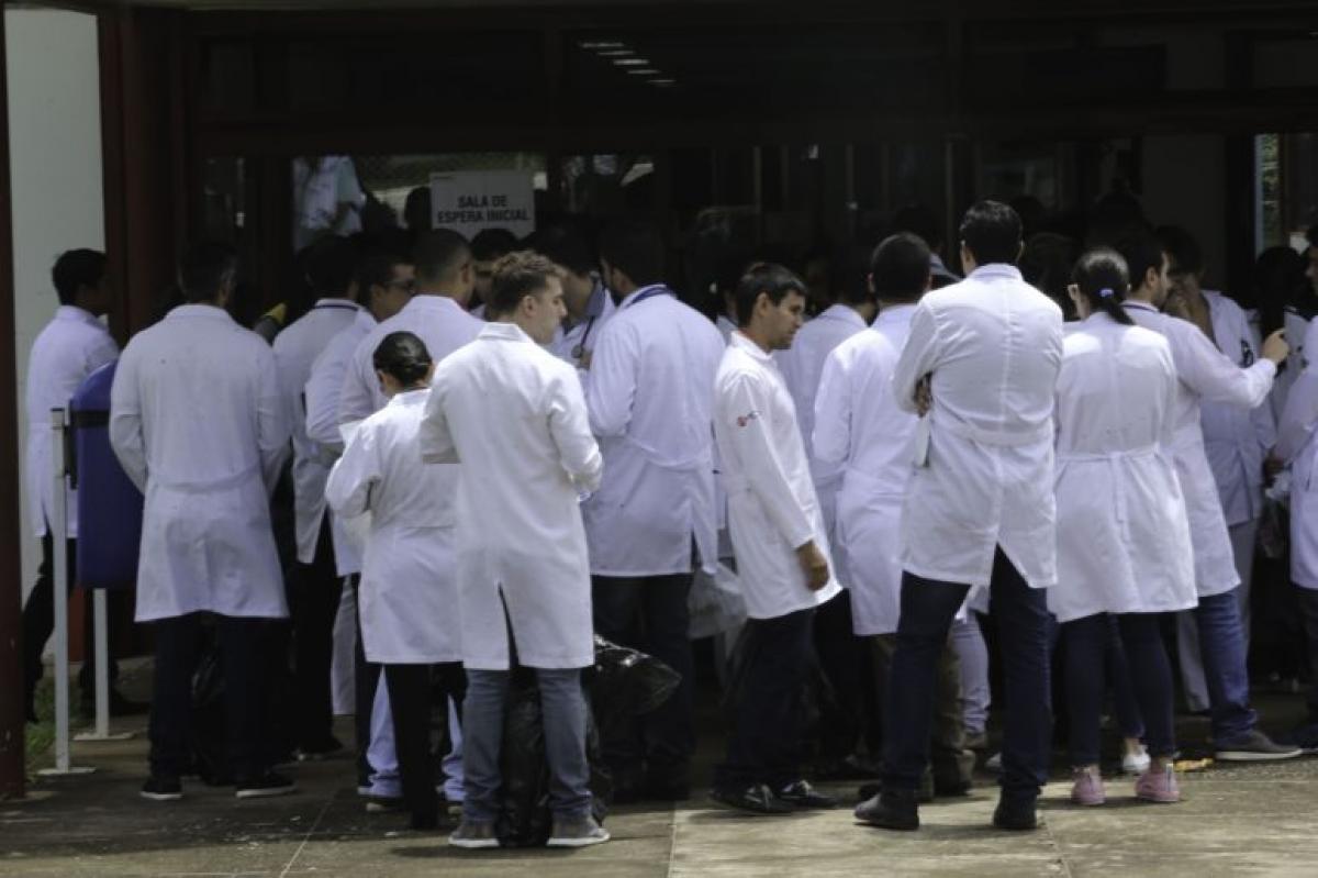 Número de profissionais do Mais Médicos dobra em 18 meses em Mato Grosso