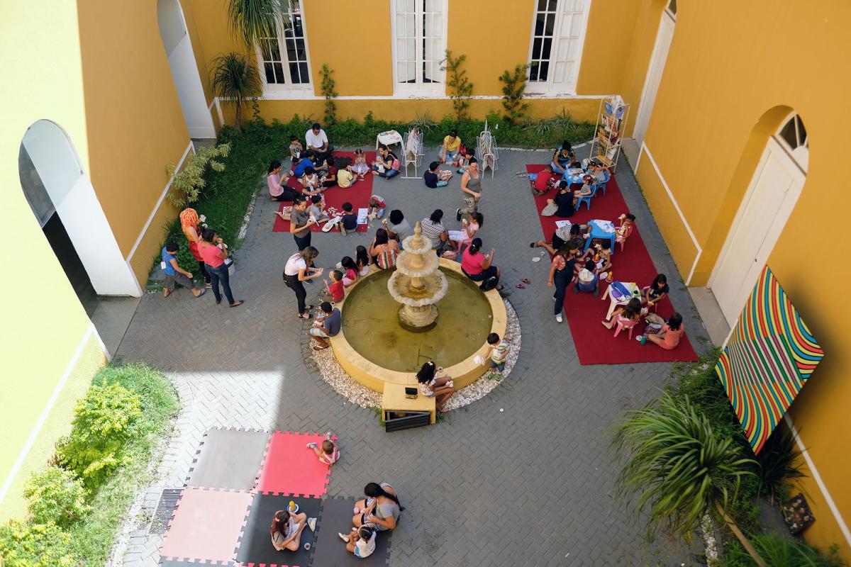 Biblioteca Estadual Estevão de Mendonça promove colônia de férias para crianças de todas as idades