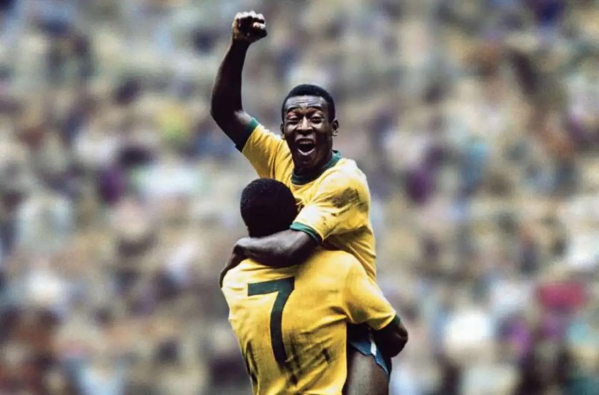 Lei institui 19 de novembro como Dia do Rei Pelé; data do milésimo gol em 1969