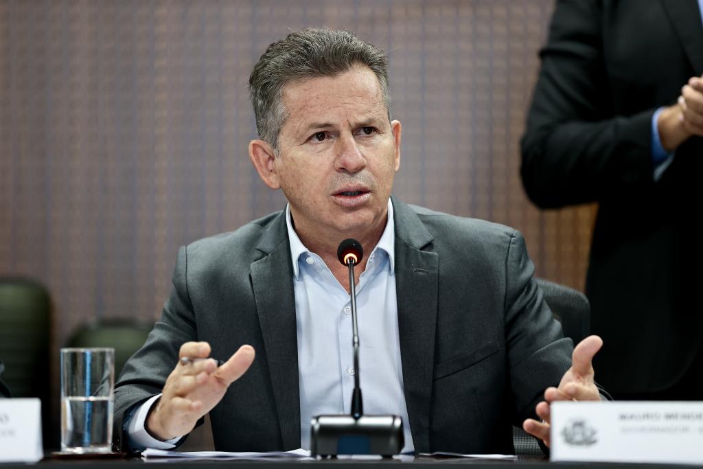 Mauro Mendes reage e afirma que Riva não manda mais em MT: “Foi o tempo das trevas e dos escândalos”