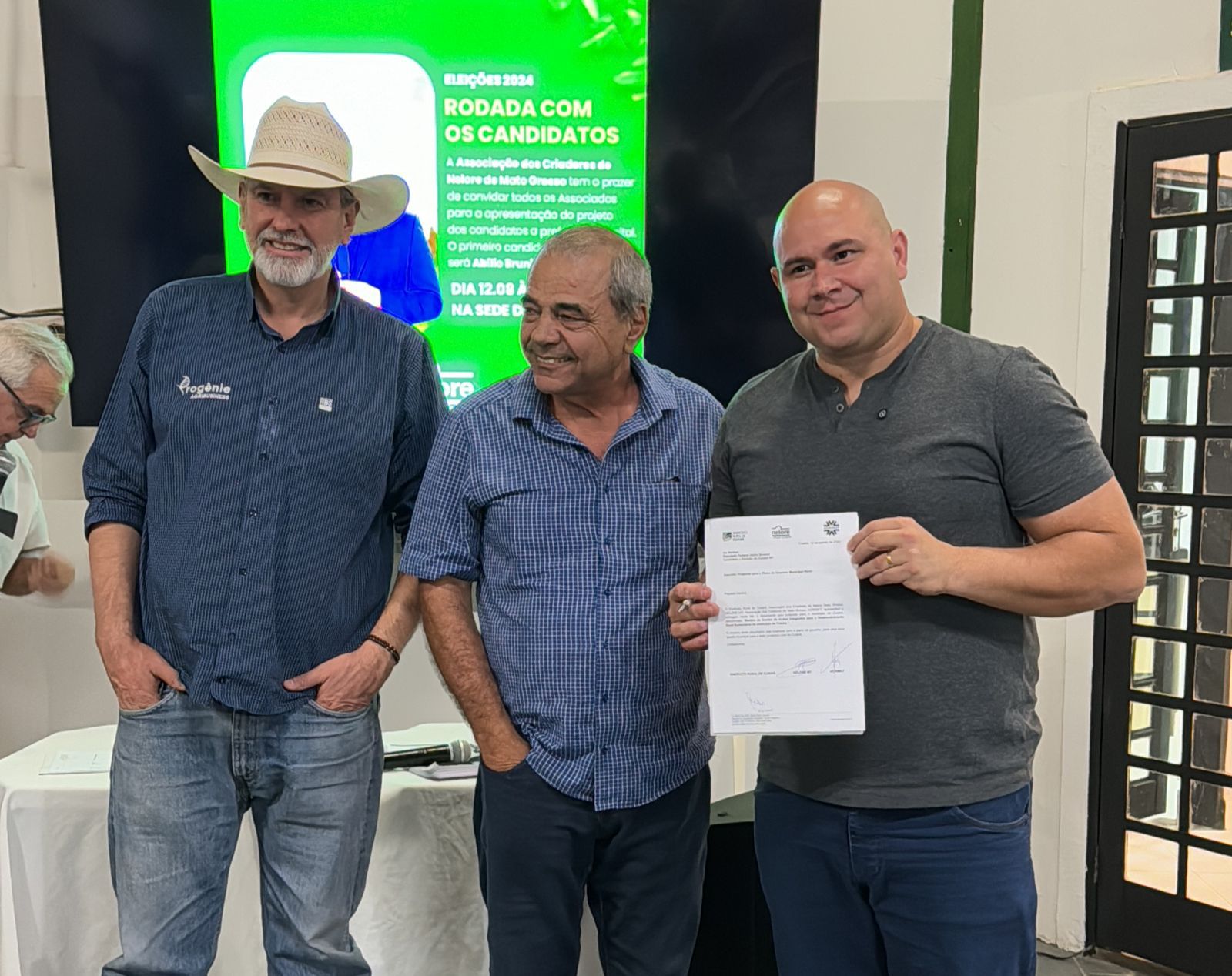 Proposta foi feita durante reunião com produtores e entidades ligadas ao agro no Sindicato Rural de Cuiabá