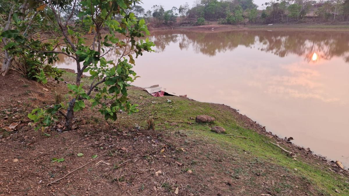 Jovem de 17 anos sai para nadar com os amigos em lagoa de VG e morre afogado