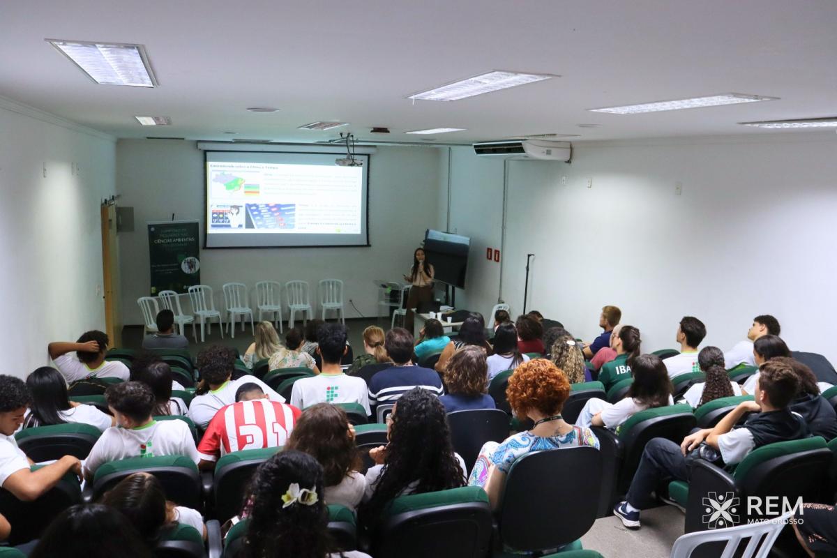 Simpósio inaugural destaca força feminina na pesquisa ambiental em Mato Grosso