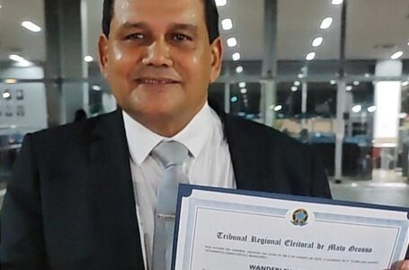 Wanderley Cerqueira é diplomado vereador em Várzea Grande