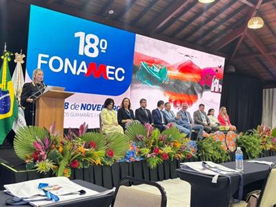 Foto da Notícia: OAB-MT se faz presente na abertura do FONAMEC