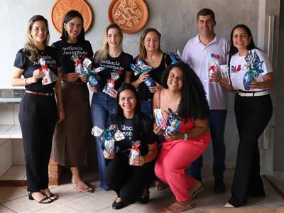 Foto da Notícia: Advocacia leva chocolate e alegria a crianças e adolescentes em unidades de acolhimento